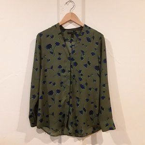 Banana Republic Floral Long Sleeve Notched Collar Blouse Size Small